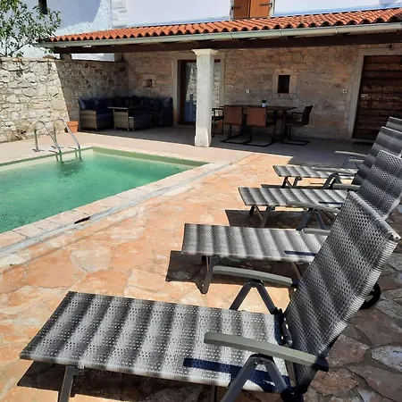 Katun Villa